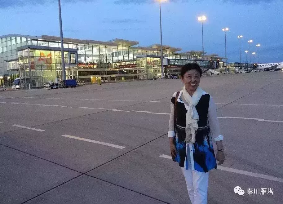 哥白尼國際機場新建的候機樓