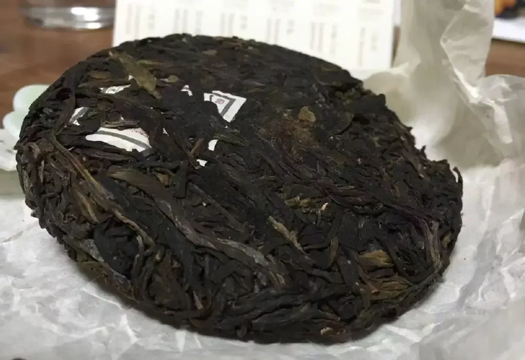 普洱生茶茶餅