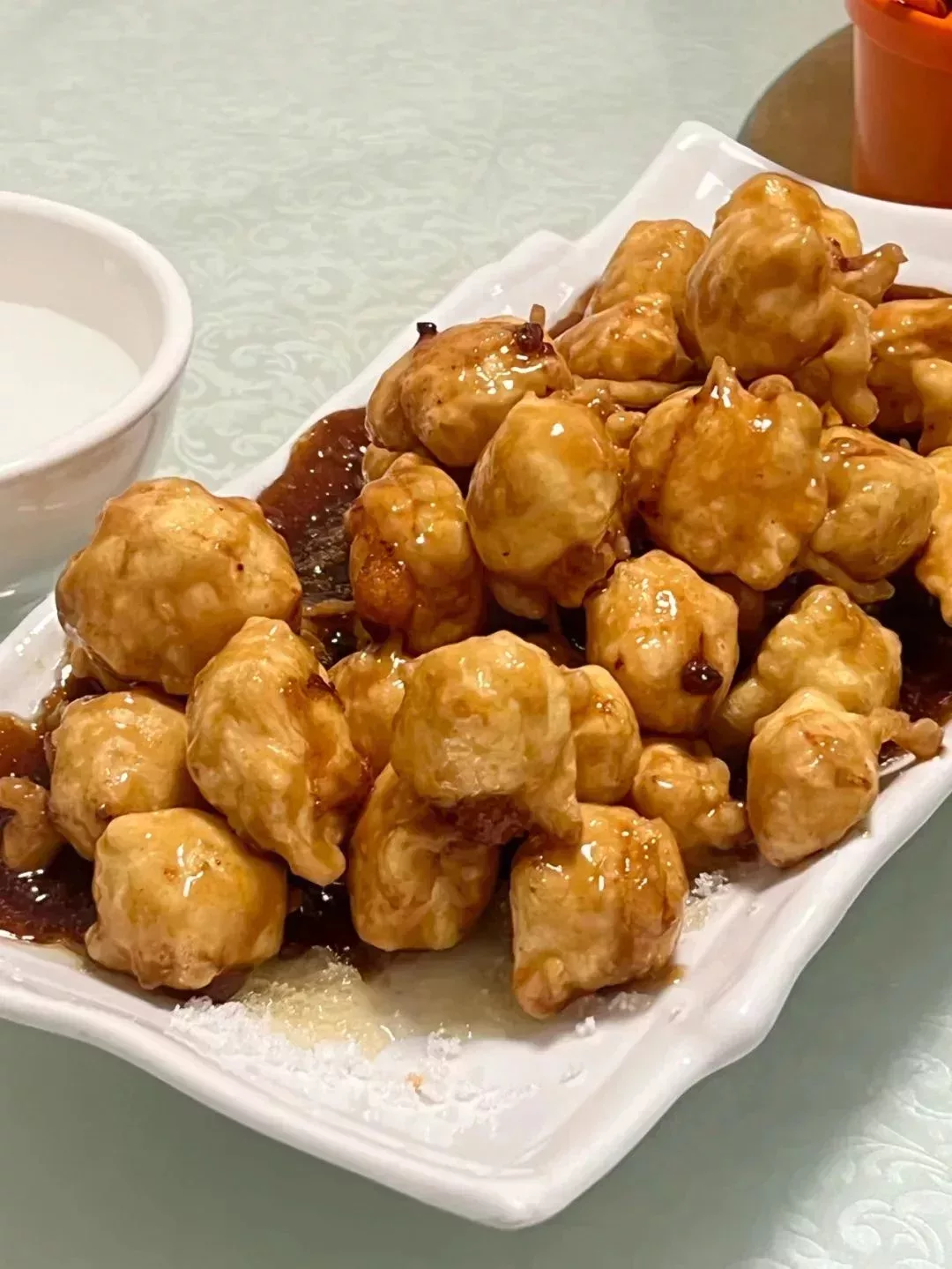 拔絲奶豆腐