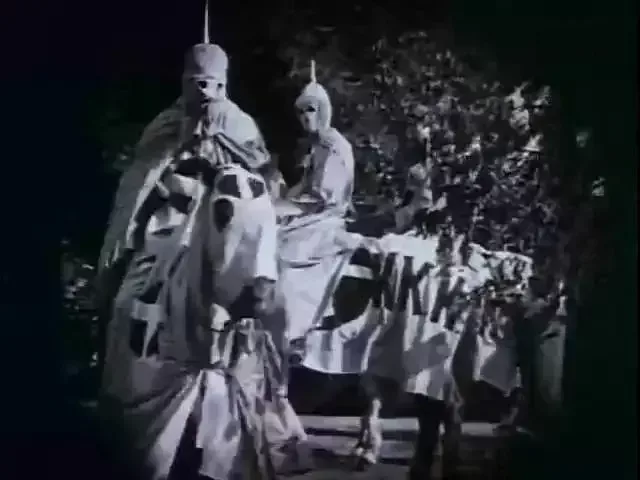 《一個國家的誕生》(1915)