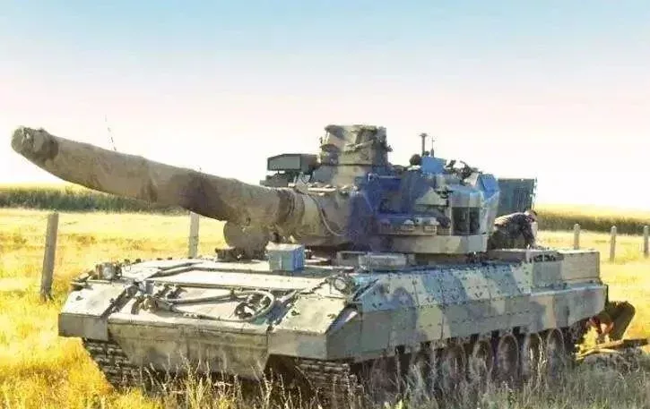 ▲195工程二號原型車