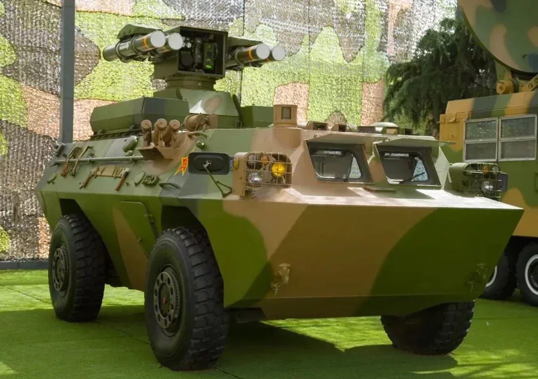 ▲AFT-09反坦克導彈發射車,搭載四枚紅箭-9反坦克導彈