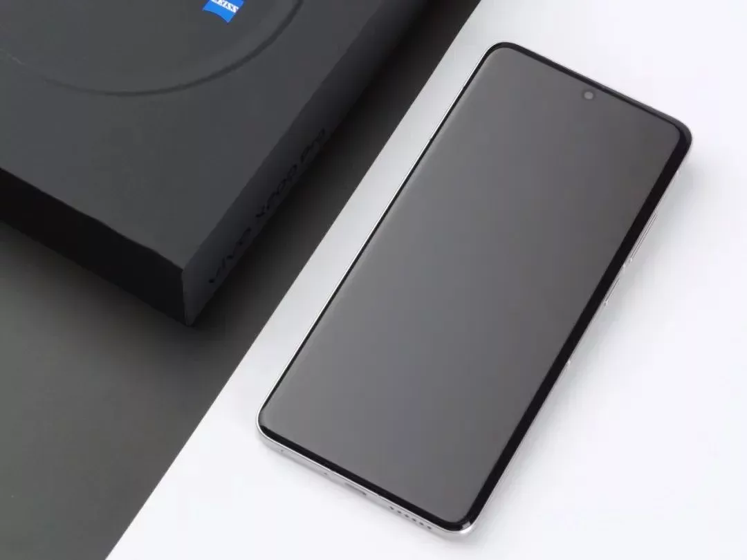 vivo X200 Pro 智能手機正面