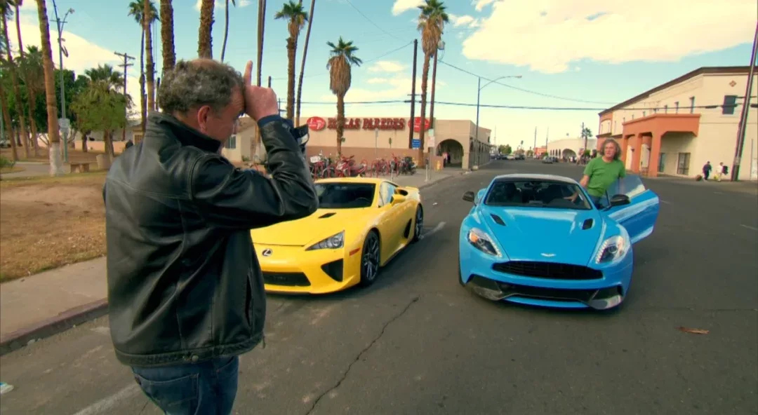 在Top Gear 19季第二集中,船長也選擇了Vanquish作爲他穿越美國的座駕