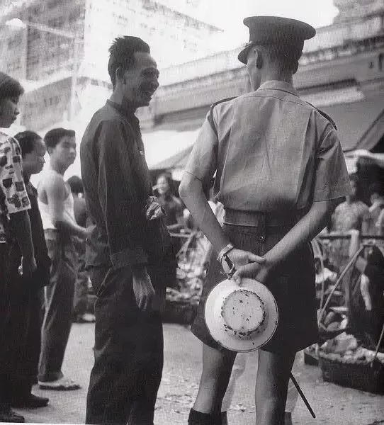 法外情,渣甸街街市,1965年。