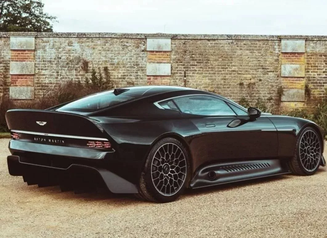Aston Martin Victor
2020