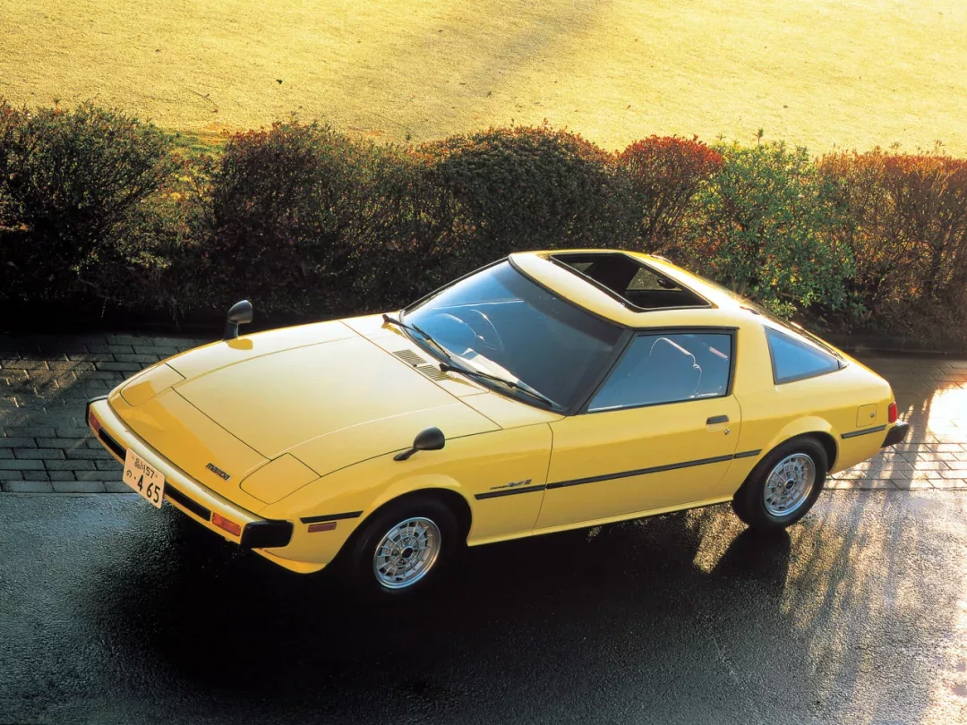 Mazda Savanna RX-7 SE-Limited (SA)