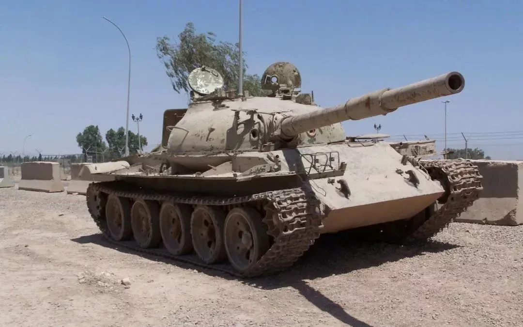 ▲T-62中型坦克