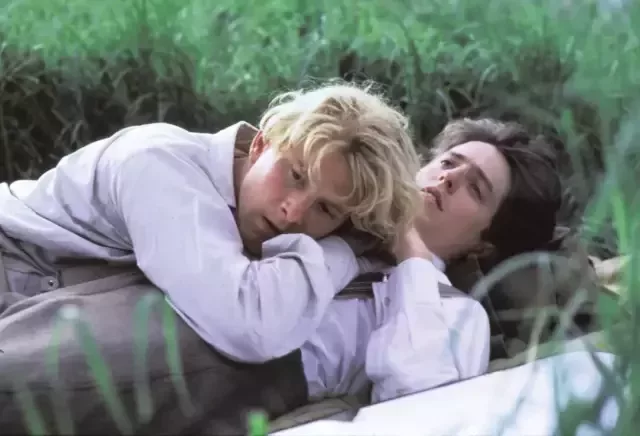 《莫里斯》(1987)